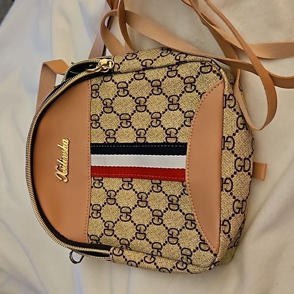 5/$25 GD Monogram Striped Crossbody Mini Bag - Picture 2 of 6